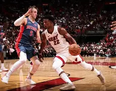 亚博体育网址-活塞队员