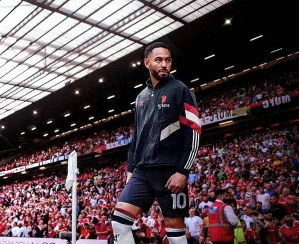 亚博体育网址-曼联后卫都有谁